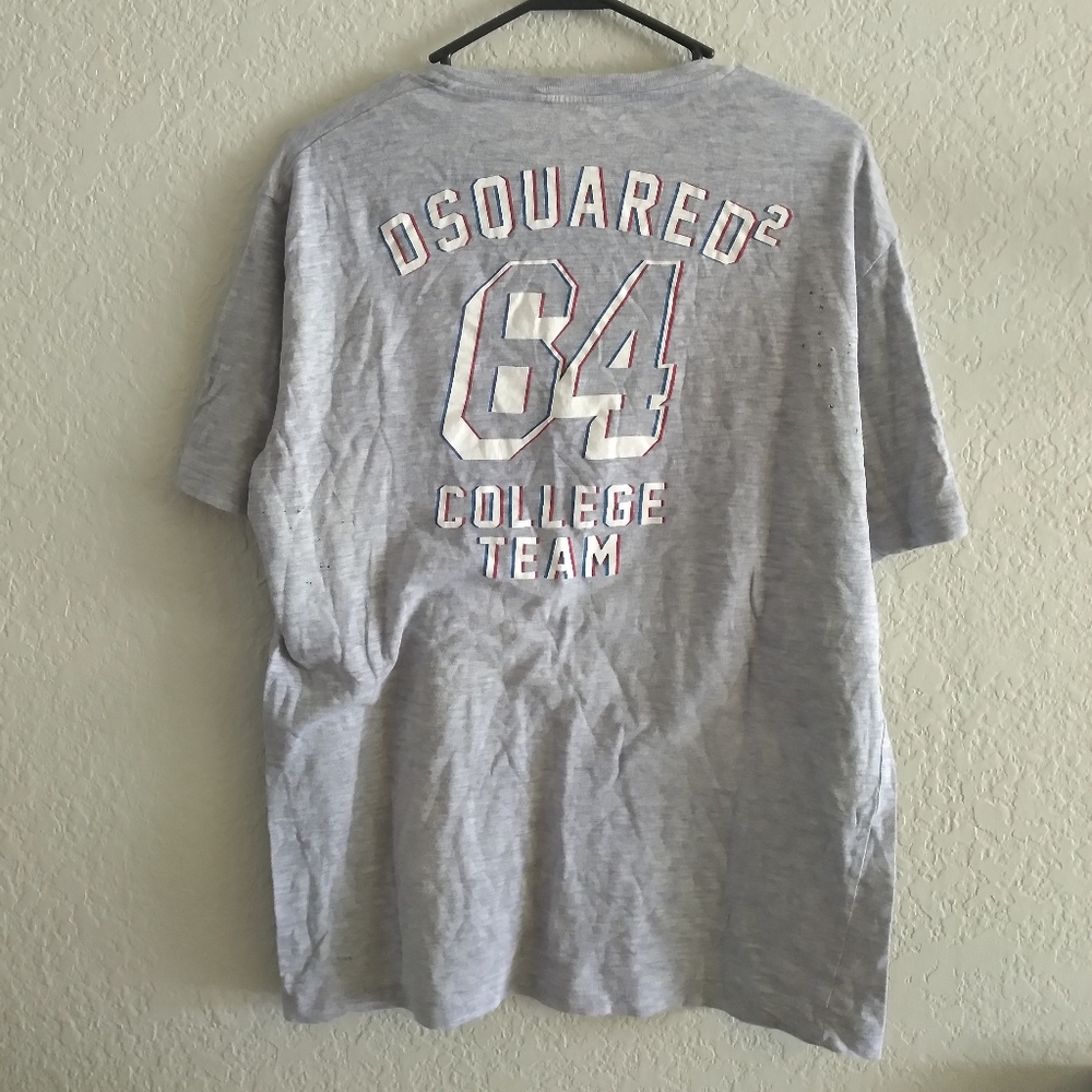 DSQUARED2 64 College Team Gray Distressed V Neck TShirt - Sz XL